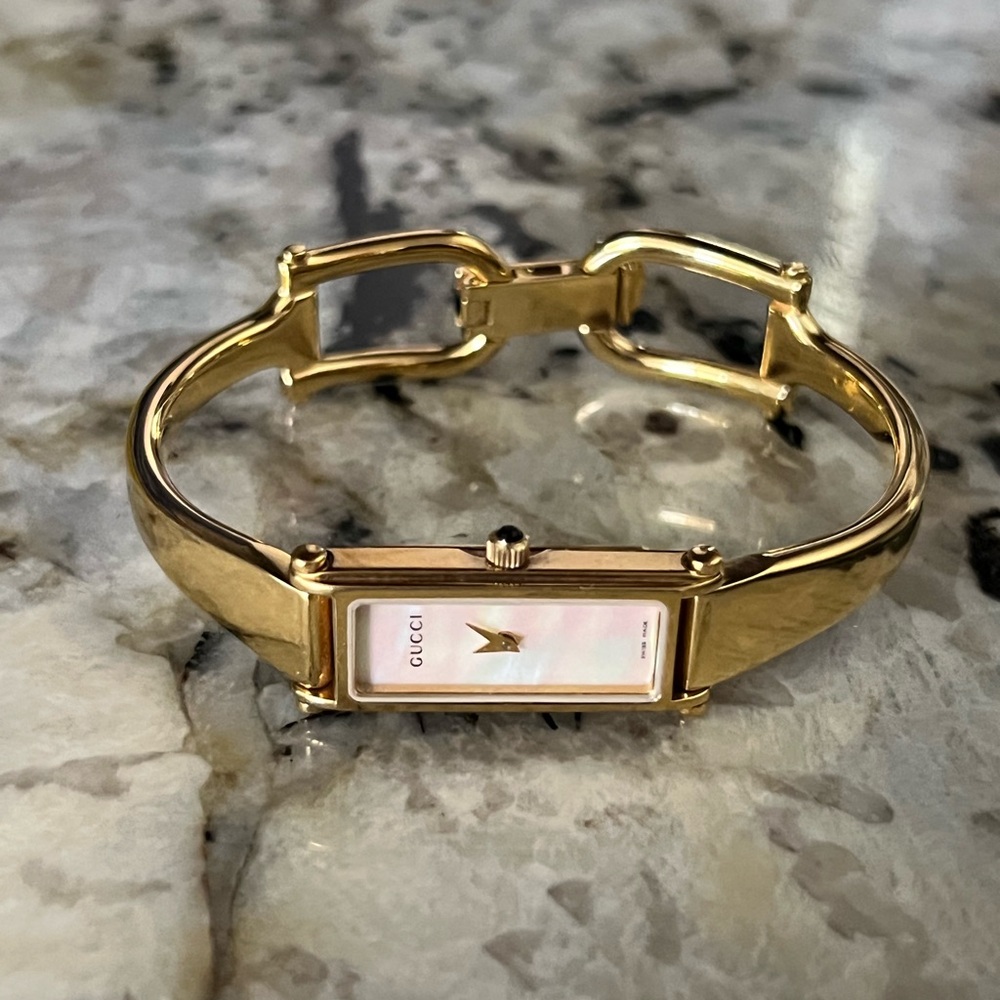 Vintage gucci mother of pearl watch